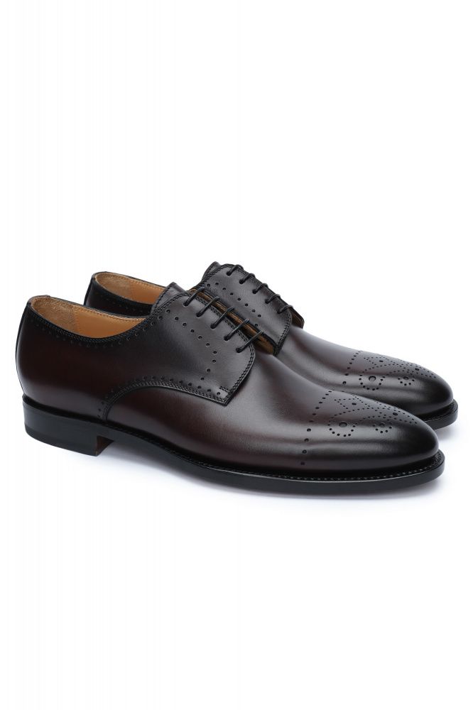 Темно-коричневый