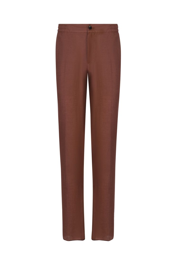 Коричневый