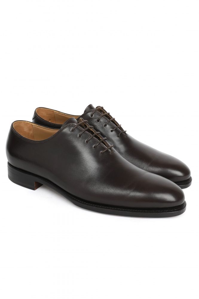 Коричневый