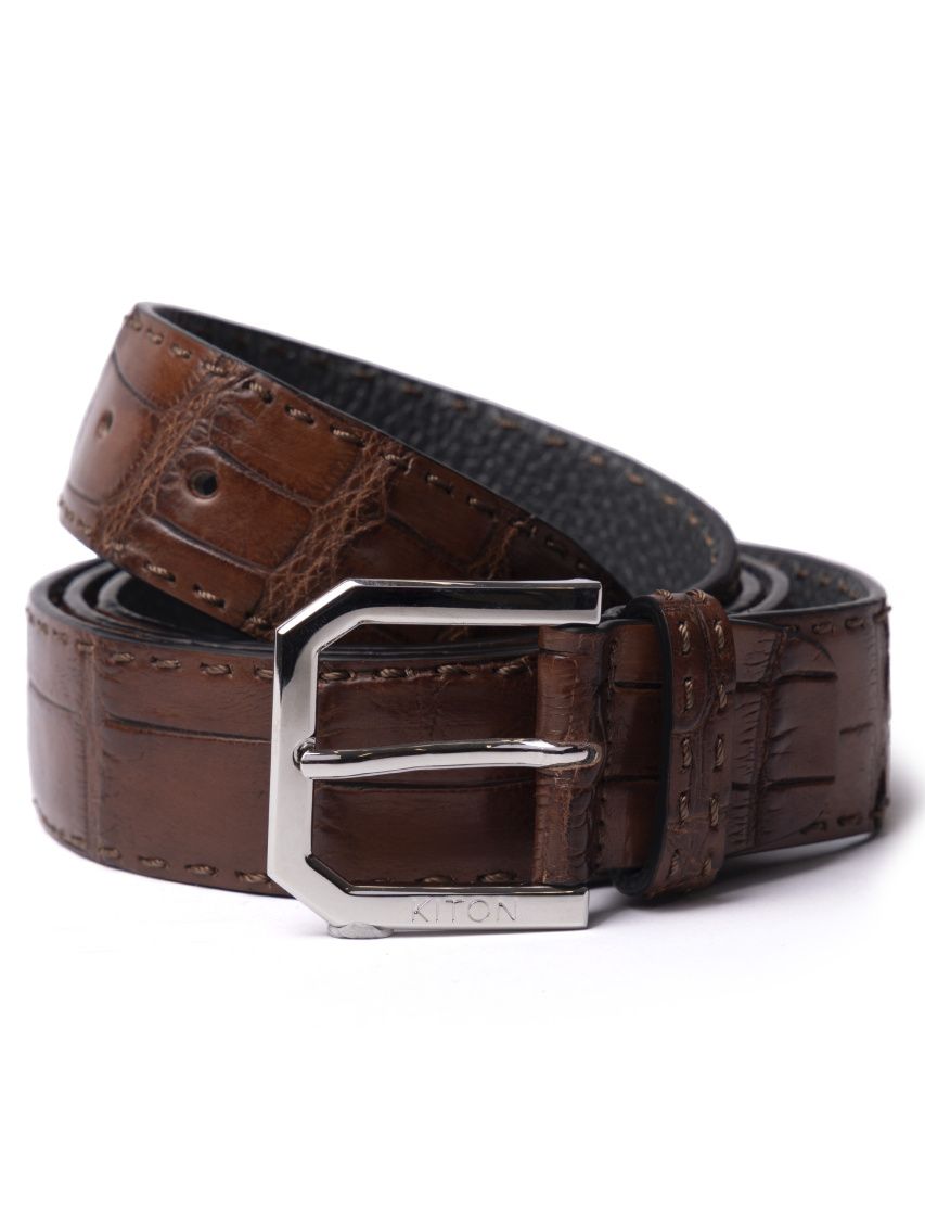 Коричневый