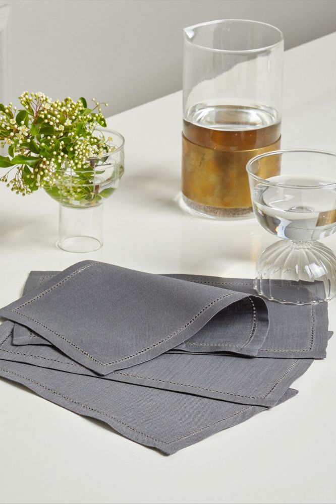 Графитовый